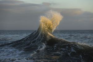 Waves in the Pacific Ocean, San Pedro, Los Angeles, California, USA