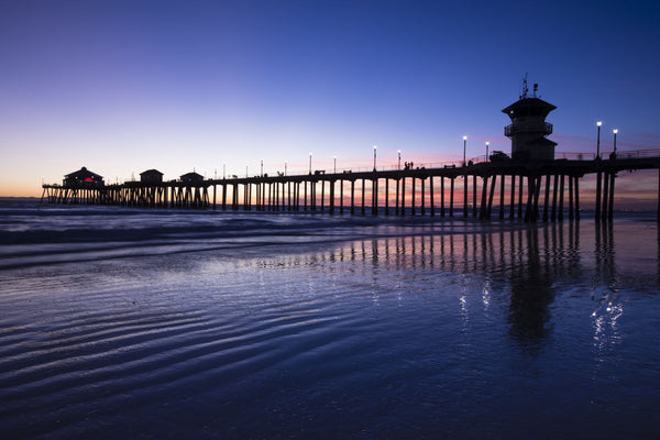 Pier in the Pacific Ocean, Huntington Beach Pier, Huntington Beach, California, USA