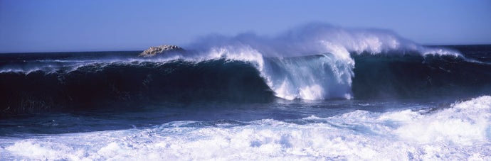 Waves in the sea, Big Sur, California, USA