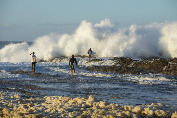 Tourists on the beach, Coral Sea, Surfer's Paradise, Gold Coast, Queensland, Australia