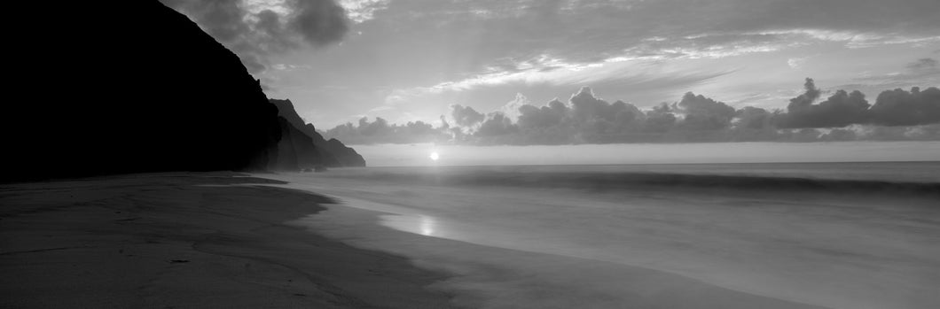 Kalalau Beach Sunset, Na Pali Coast, Hawaii, USA,