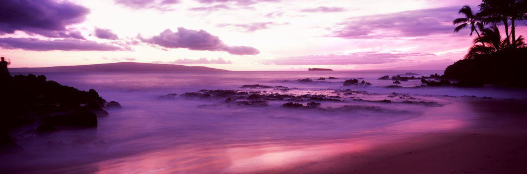 Maui Coast at sunset, Makena, Maui, Hawaii, USA