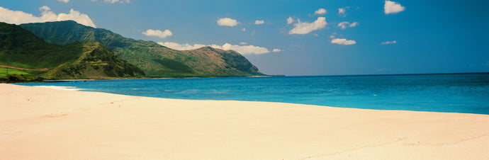 Yokohama Beach, Oahu, Hawaii, USA