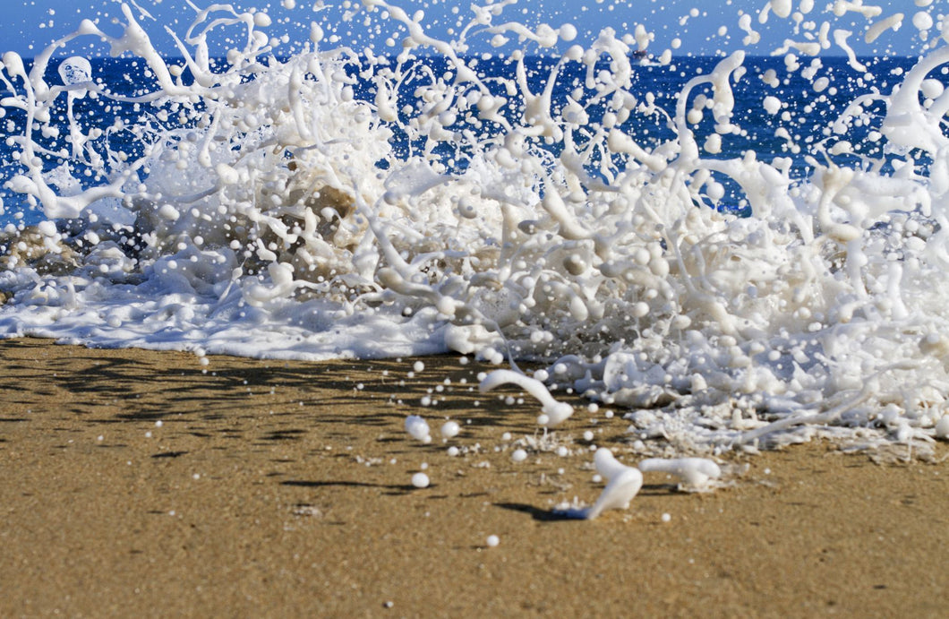 Surf on the beach, Oahu, Hawaii, USA