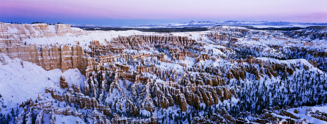 Canyon covered with snow, Bryce Point, Bryce Canyon National Park, Utah, USA
