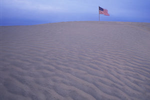 SAND DUNES AMERICAN FLAG CHRISTMAS VALLEY WILDERNESS STUDY AREA OREGON USA